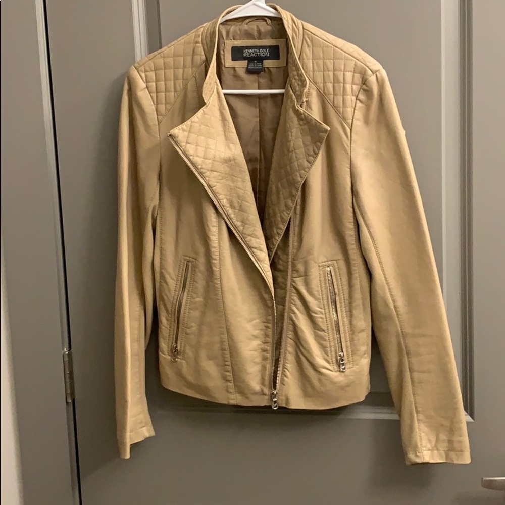 Tan jacket - Picture 2 of 2